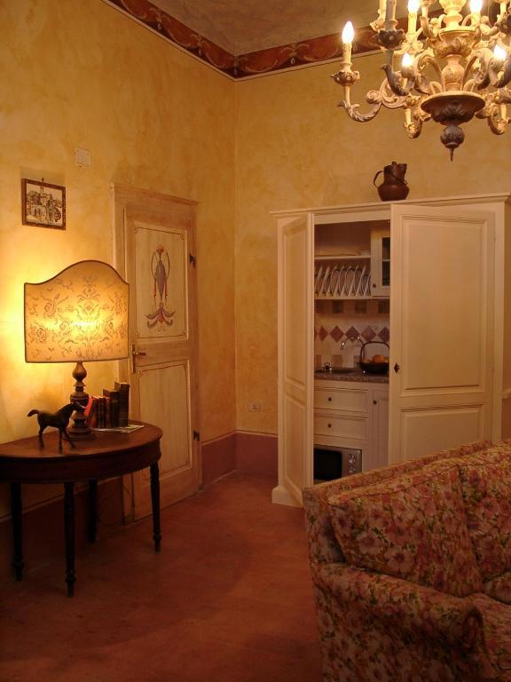 Palazzo Barbini Dimora Storica Aparthotel Castiglione del Lago Rom bilde